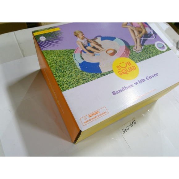 Sun Squad Sandbox with Cover Kids Toddler 45in Multicolor NEW 18m+ Backyard Toy - Picture 2 of 9